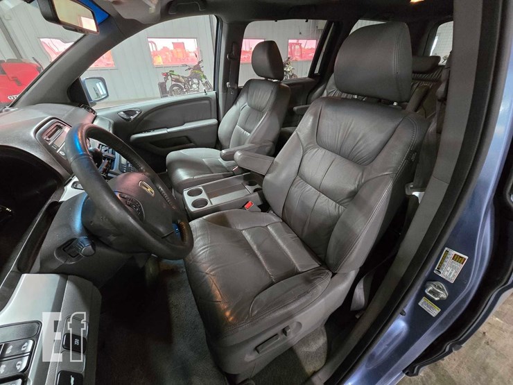 2010-honda-odyssey-image-9