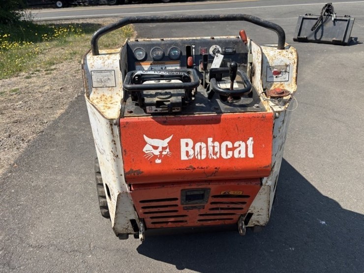 2012-bobcat-mt55-image-4