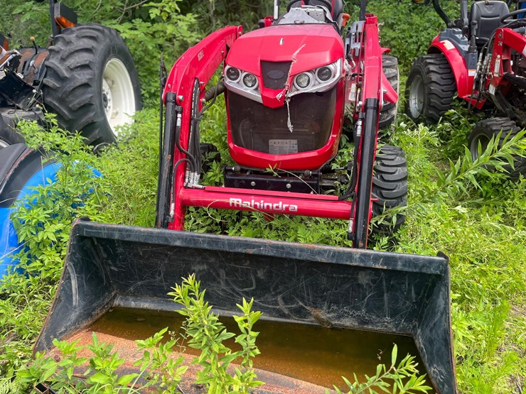 2022-mahindra-1635s-compact-utility-tractor-w/loader-image-2