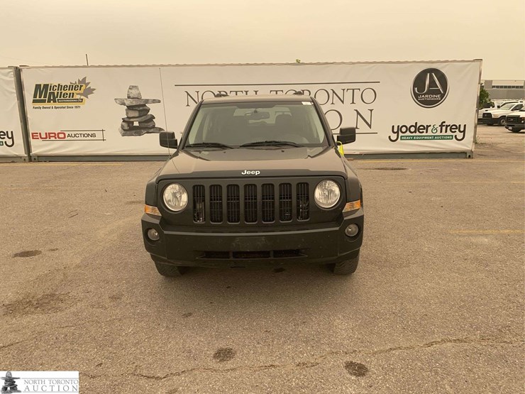 2009-jeep-patriot-sport-image-2