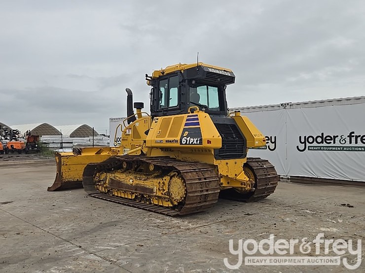 2023-komatsu-d61pxi-24-image-3