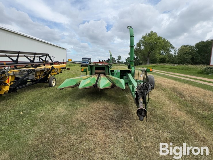 john-deere-3975-image-2