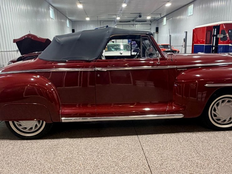 #1880-•-1947-plymouth-deluxe-convertible-image-21