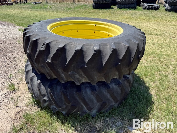 john-deere-16-image-10