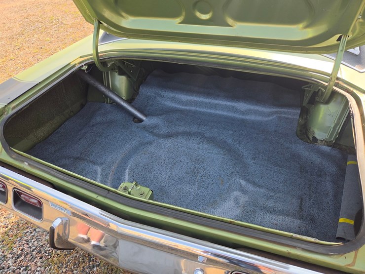 #1835-•-1972-dart-swinger-image-70