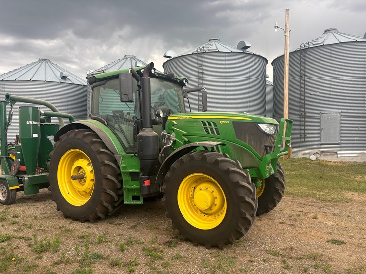 2020-john-deere-6155r-image-5