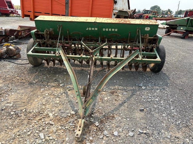 john-deere-fb-image-1