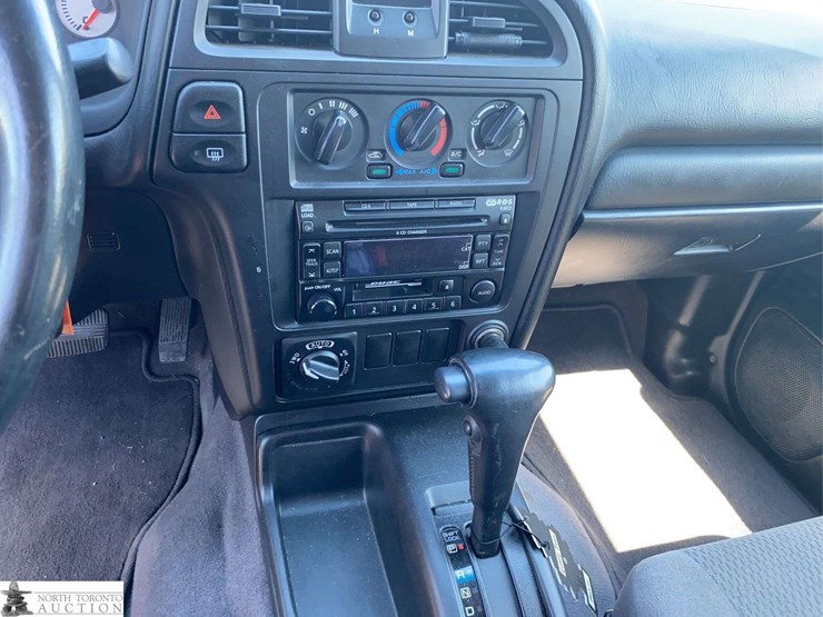 2004-nissan-pathfinder-image-12