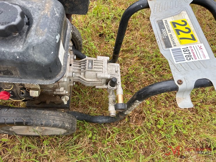 simpson-3,000-psi-pressure-washer-image-2