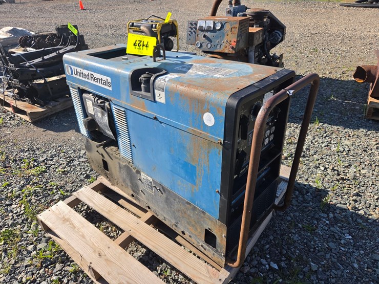 miller-bobcat-225-image-4