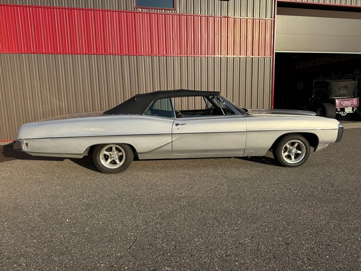 #1884-•-1968-pontiac-bonneville-image-6