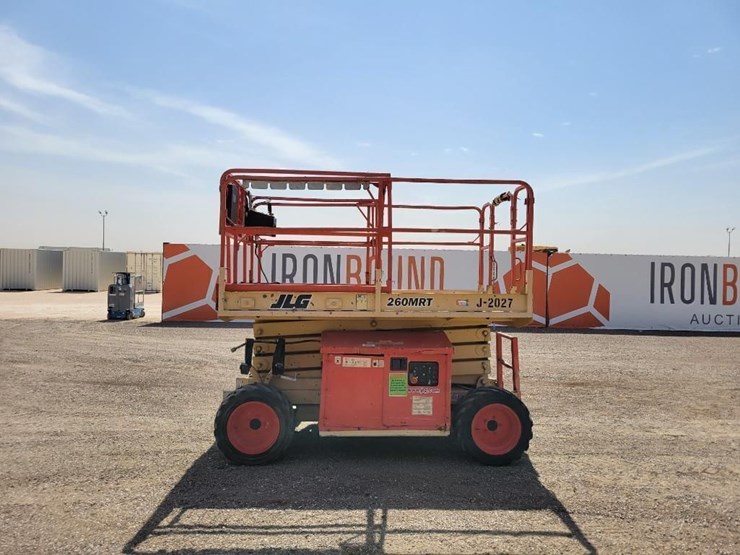2000-jlg-260mrt-image-2