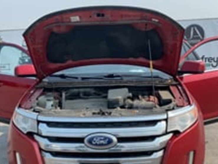 2011-ford-edge-image-9