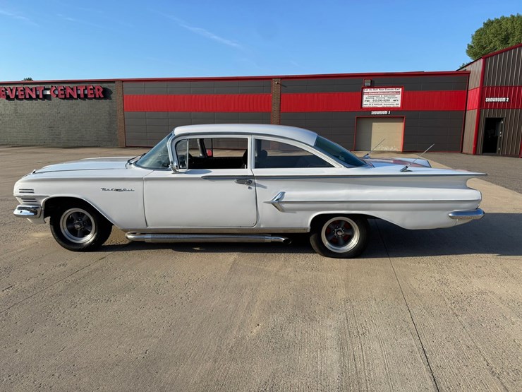 #1878-•-1960-chevrolet-bel-air-coupe-image-2