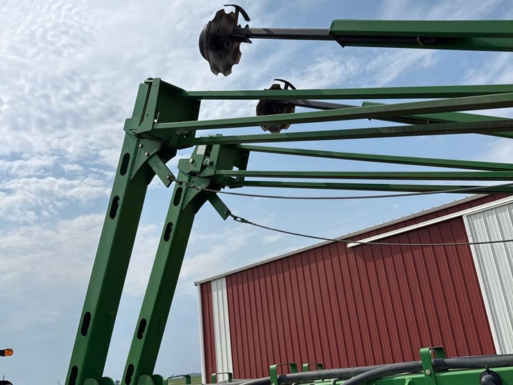 2006-john-deere-1770nt-image-50