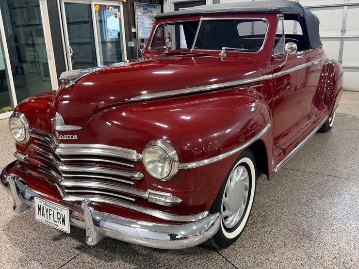 #1880-•-1947-plymouth-deluxe-convertible-image-13