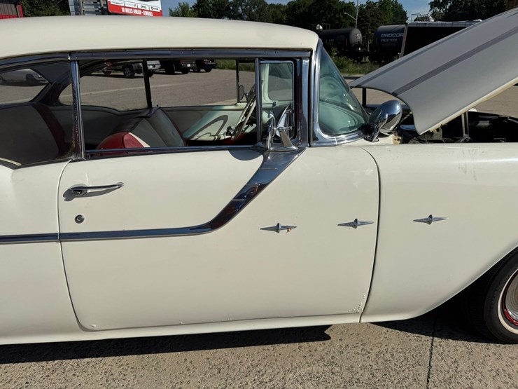 #1894-•-1955-pontiac-catalina-coupe-image-22