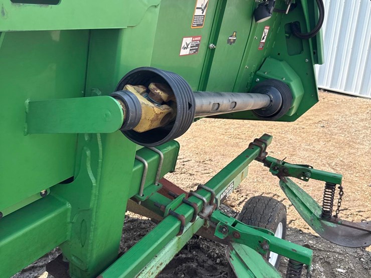 2012-john-deere-608c-image-28