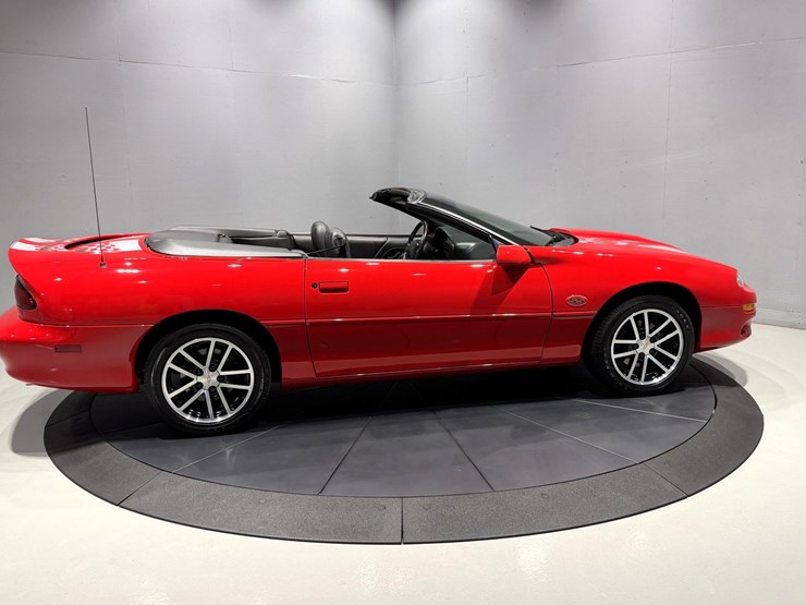 #1517-•-2002-chevrolet-camaro-ss-image-60