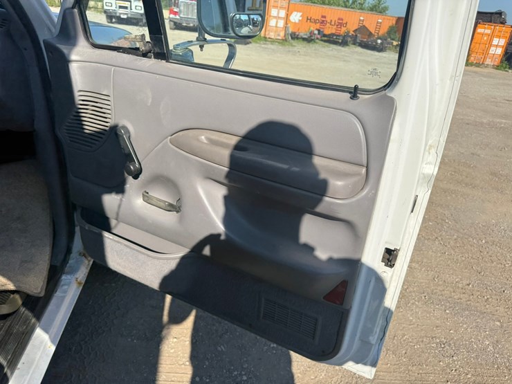1996-ford-f250-image-22