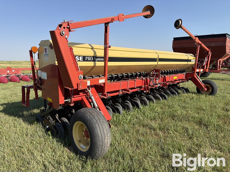 2008-krause-5200m-20-pro-system-minimum-till-precision-grain-drill-image-3
