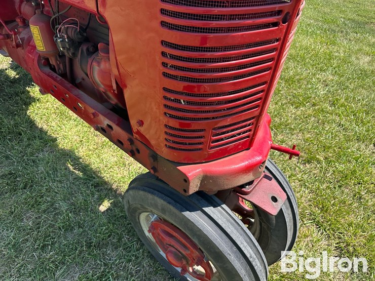 1948-farmall-h-2wd-tractor-w/automatic-mfg-cab-image-12