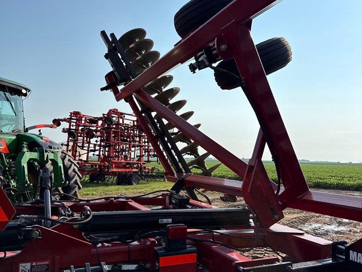 2012-case-ih-370-image-59