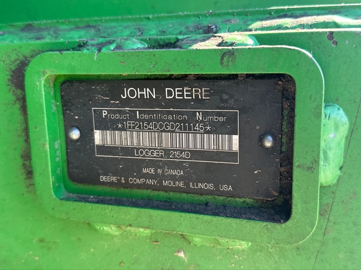 2016-deere-2154d-image-90