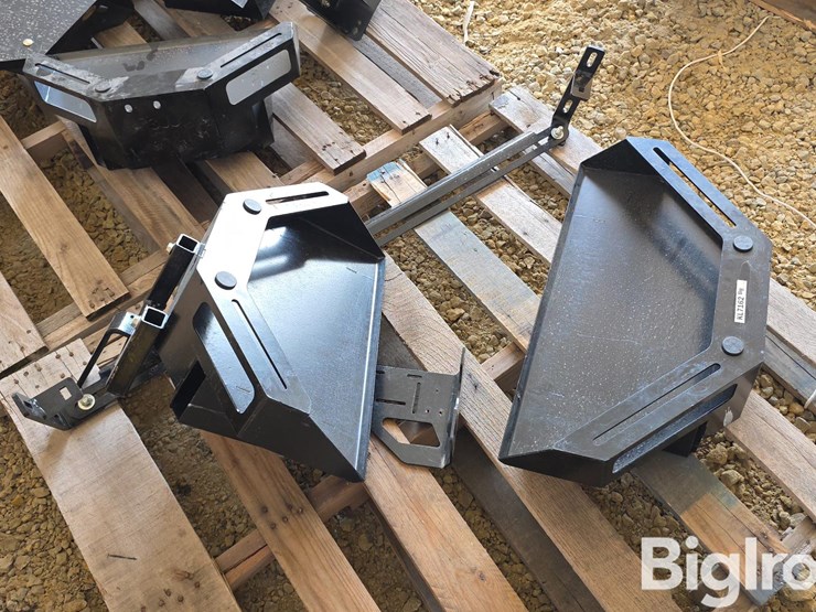 tractor-cab-corner-cubby-image-2