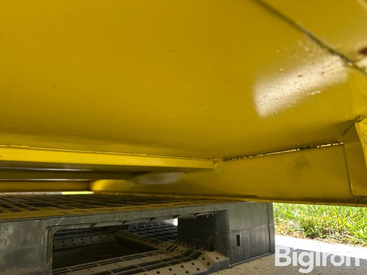 john-deere-new-gen-series-canopy-top-image-14