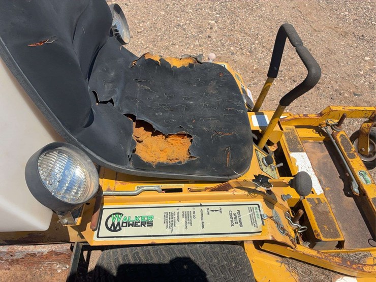 mcghs-zero-turn-mower-image-23