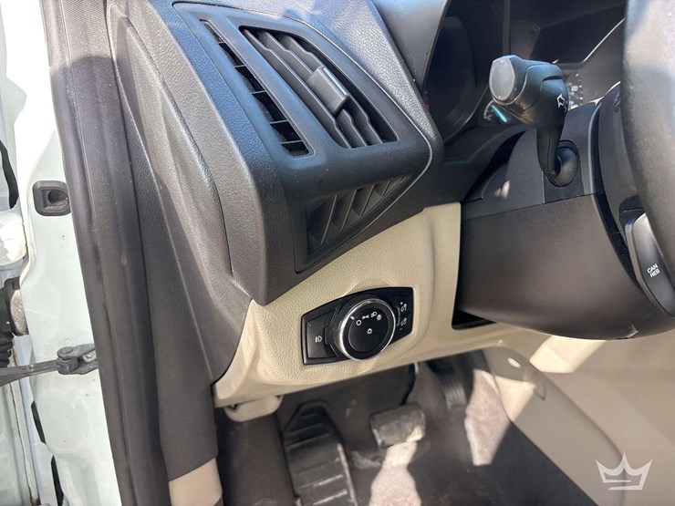 2017-ford-transit-connect-image-11