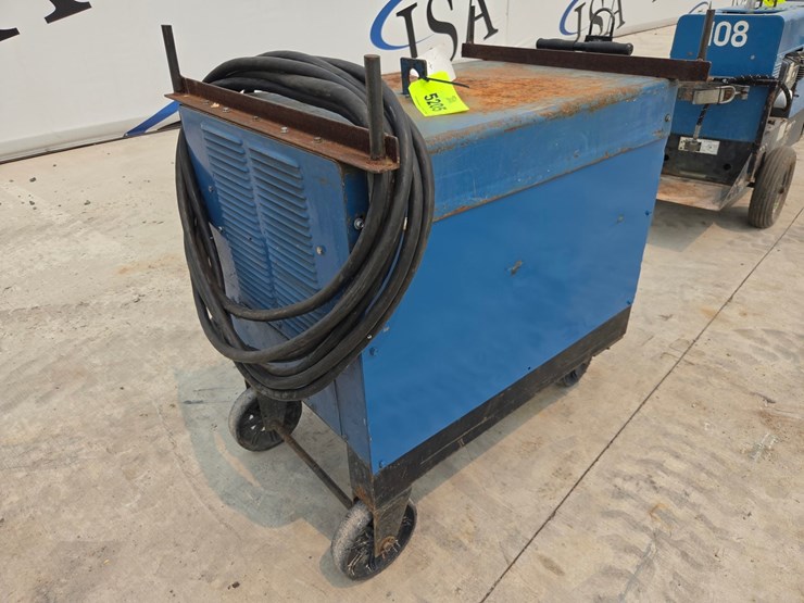#5205-•-miller-srh-333-welding-power-source-image-7
