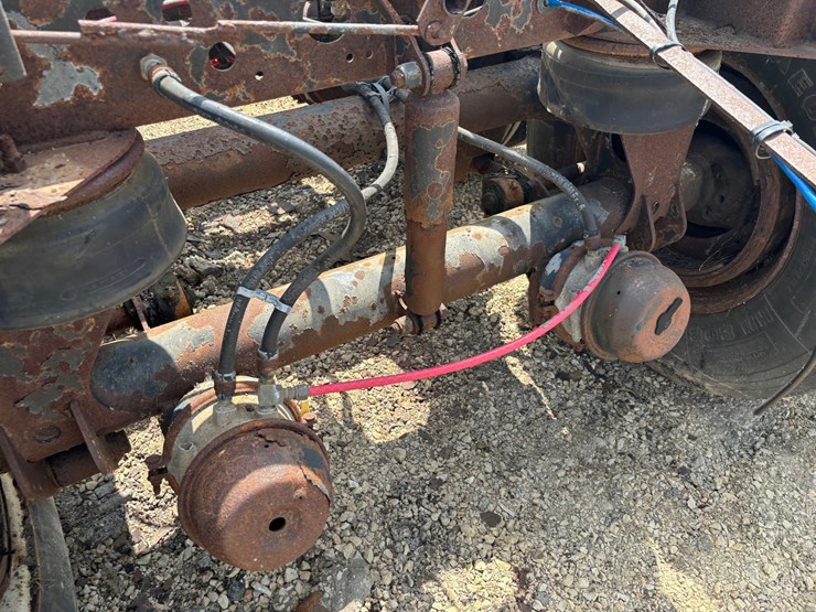 #2280-•-set-of-tandem-axles-image-12