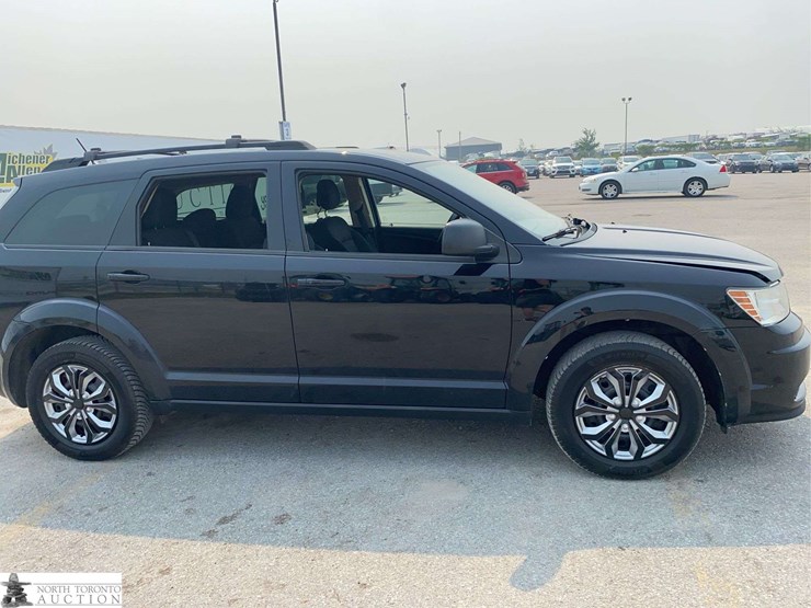 2015-dodge-journey-image-4