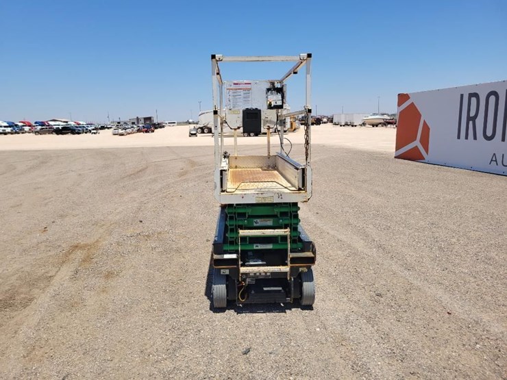 2018-jlg-1932r-image-4