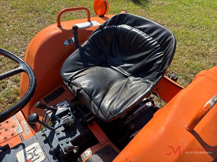 kubota-b8200-image-18