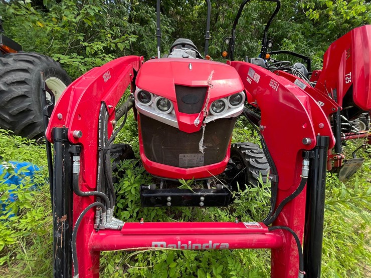 2022-mahindra-1635s-compact-utility-tractor-w/loader-image-17
