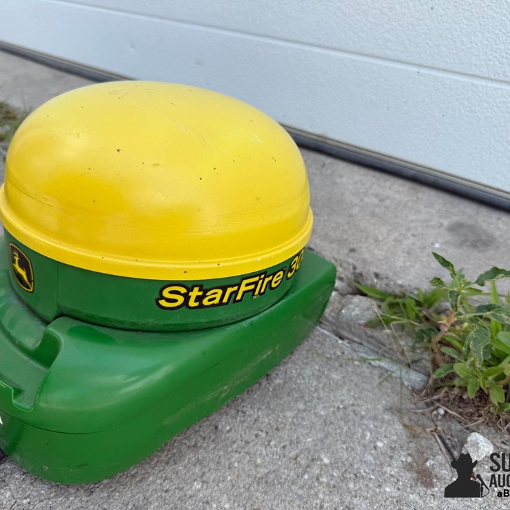JOHN DEERE 3000