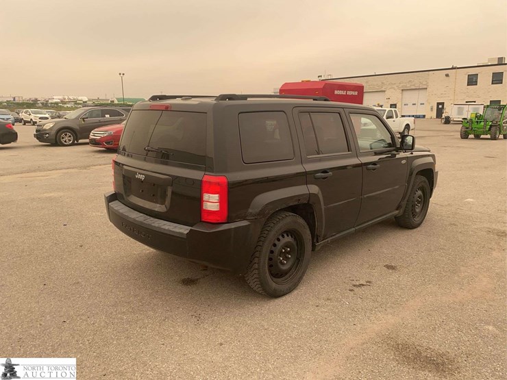 2009-jeep-patriot-sport-image-5
