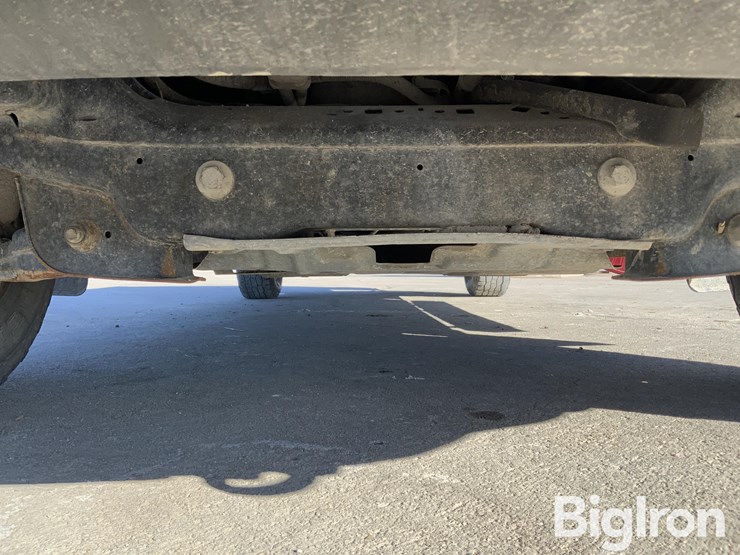 2021-ford-f150-xl-image-10