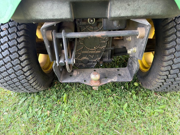 1985-john-deere-425-image-8