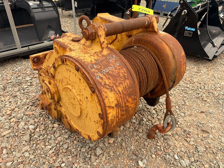 caterpillar-d6-image-2