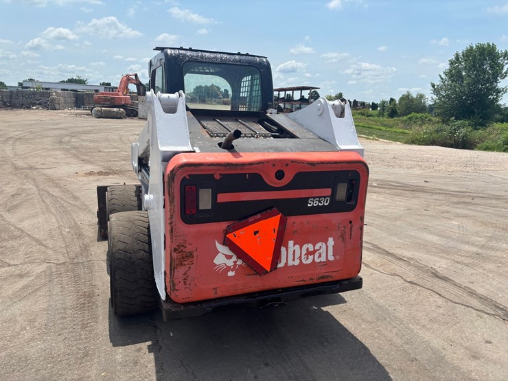 2013-bobcat-s630-image-3