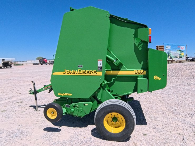 john-deere-557-image-22
