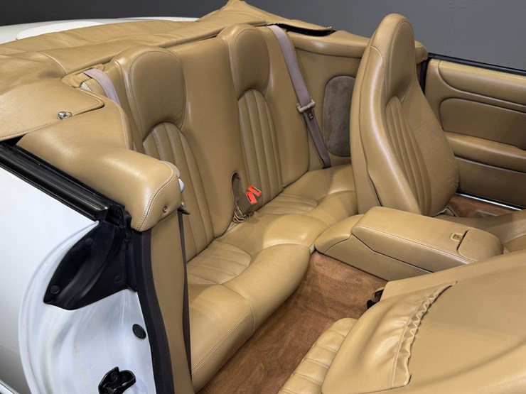 #1516-•-1997-jaguar-xk8-convertible-image-56