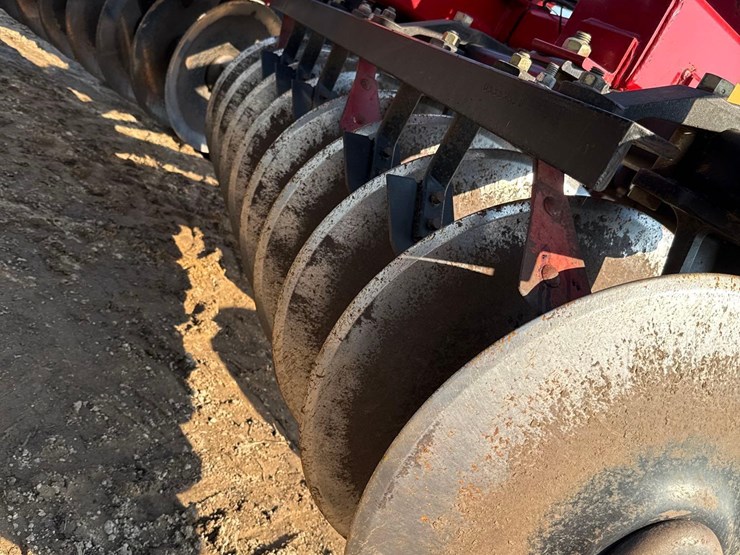 2012-case-ih-370-image-35