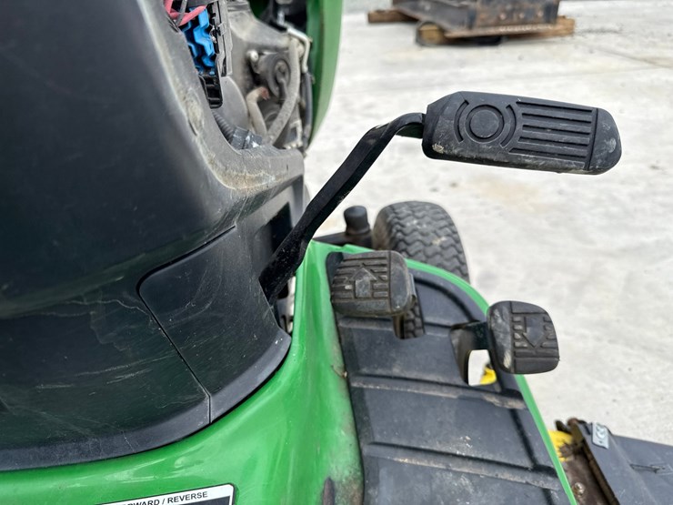 2017-john-deere-x350-image-28