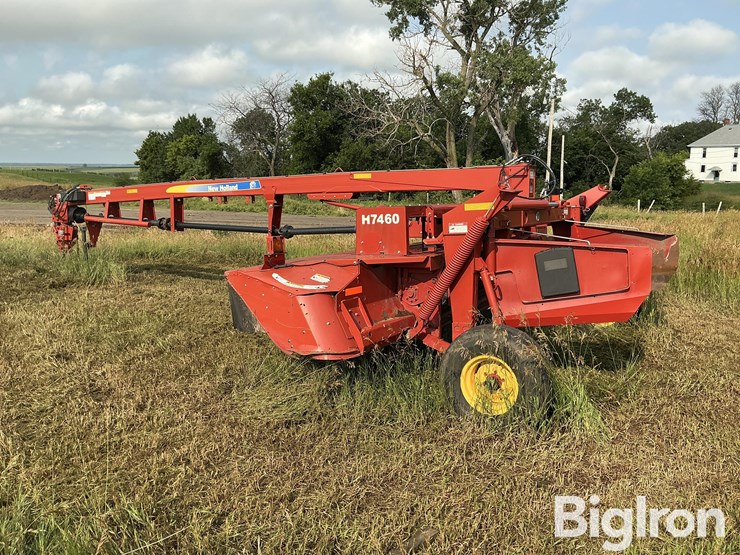 new-holland-h7460-image-7