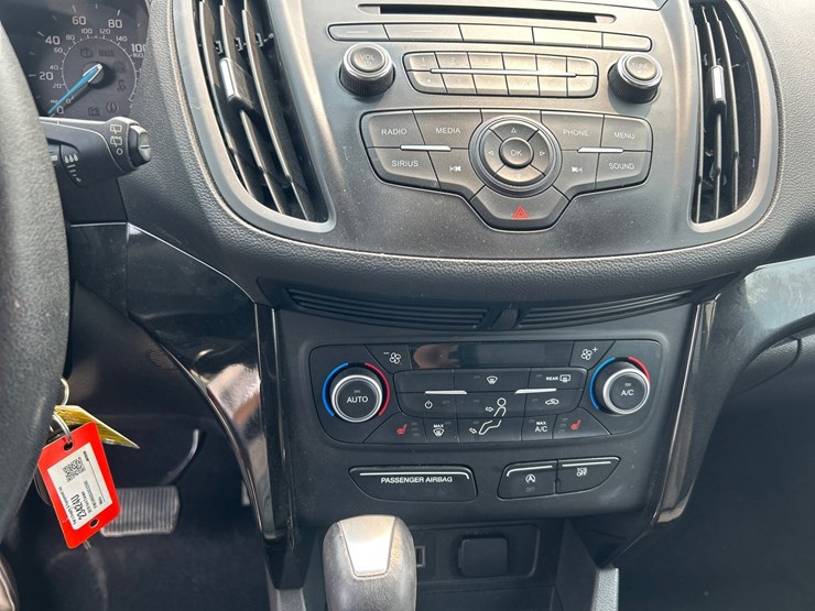 2018-ford-escape-image-42